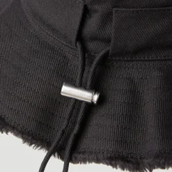 Jacquemus Artisjokhoed met kinband-Heren Hoeden