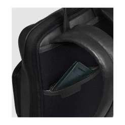Piquadro Expandable, slim laptop and iPad® backpack withRFID and shock-absorbing protection-Heren Rugzakken