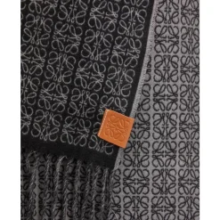 Loewe Kasjmier Anagram Sjaal met Franjes-Heren Sjaals