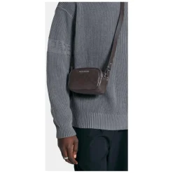 Daily Paper Monogram Saffiano Handtas met Verstelbare Band-Heren Tassen