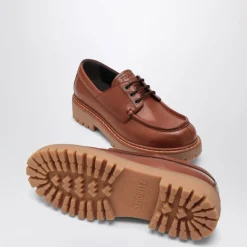 Prada Platte schoenen in Brandy kleur-Heren Nette Schoenen