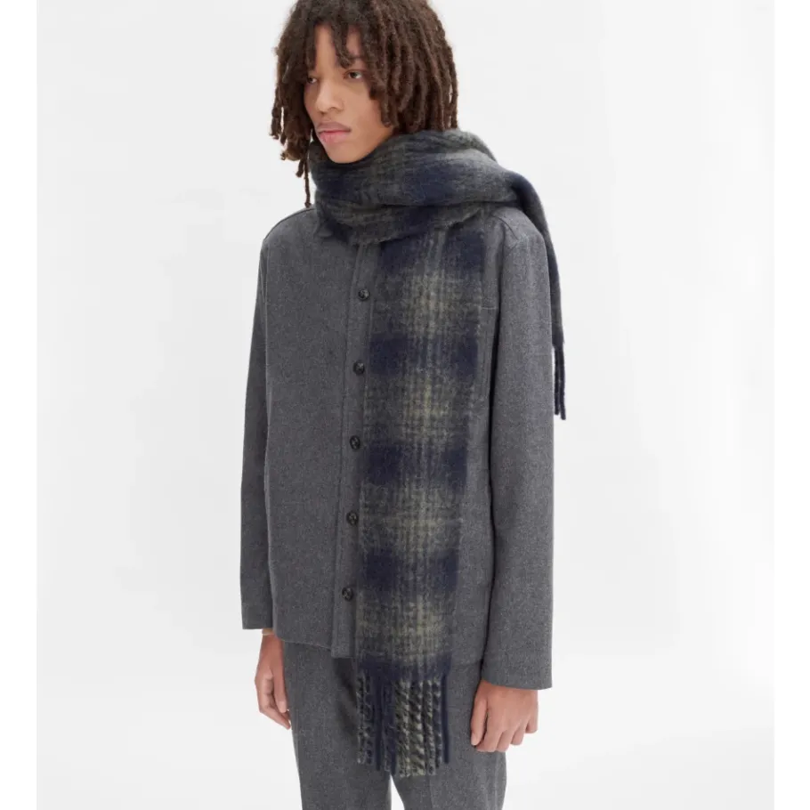 A.P.C. Zachte, Dikke Sjaal met Franjes-Heren Sjaals