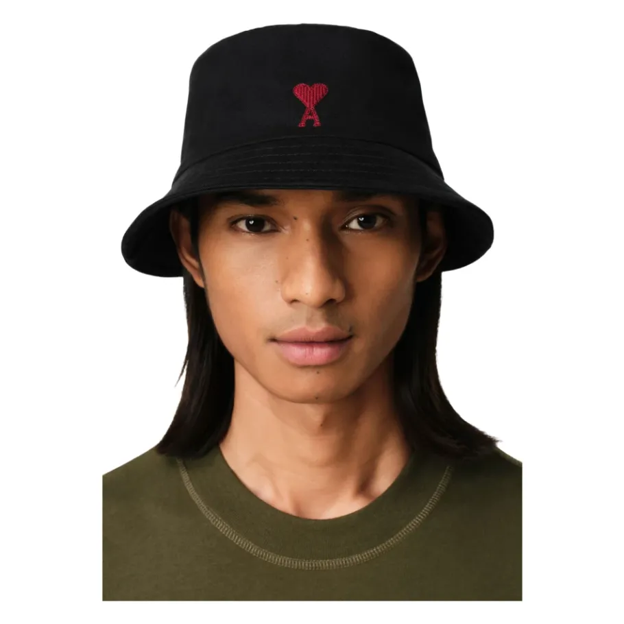 Ami Paris e Katoenen Borduurwerk Emmerhoed-Heren Hoeden